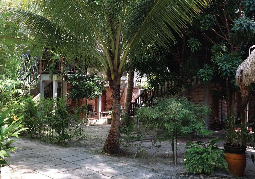 Panji Panji Tropical Wooden Home Pantai Cenang  Exterior photo